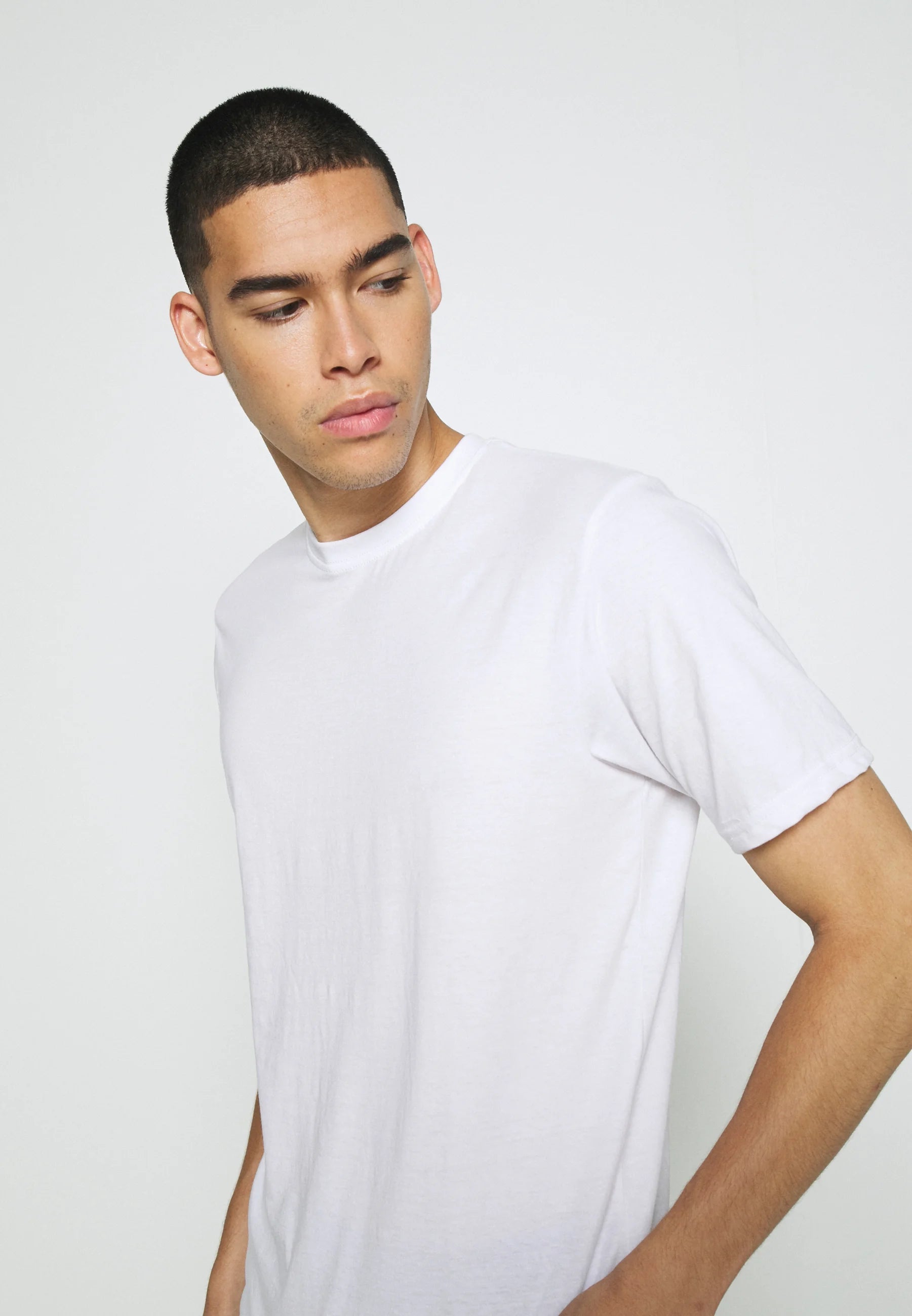 Classic Crew Neck T-shirts