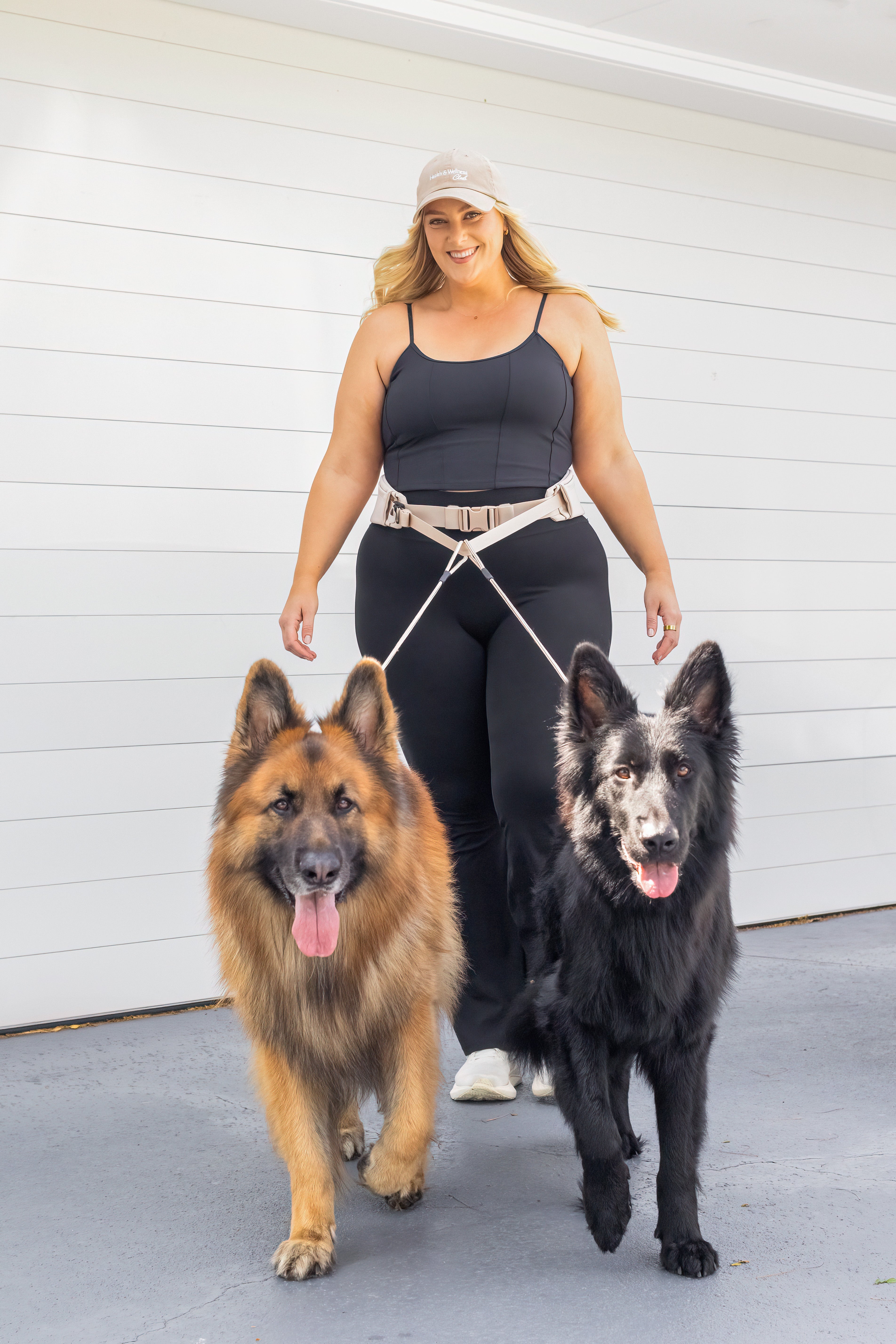 Hands-Free Dog Leash Belt - Adjustable Running & Walking Waist Leash for Dogs with Pouch