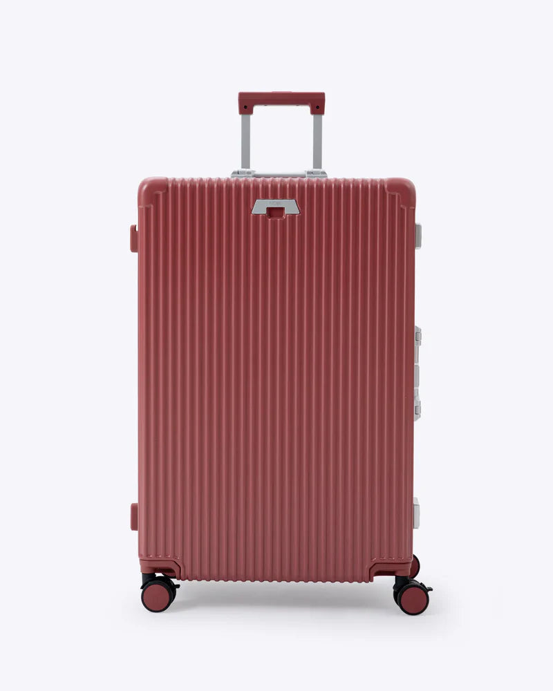 Smart Carry-On Suitcase for Students & Frequent Travellers