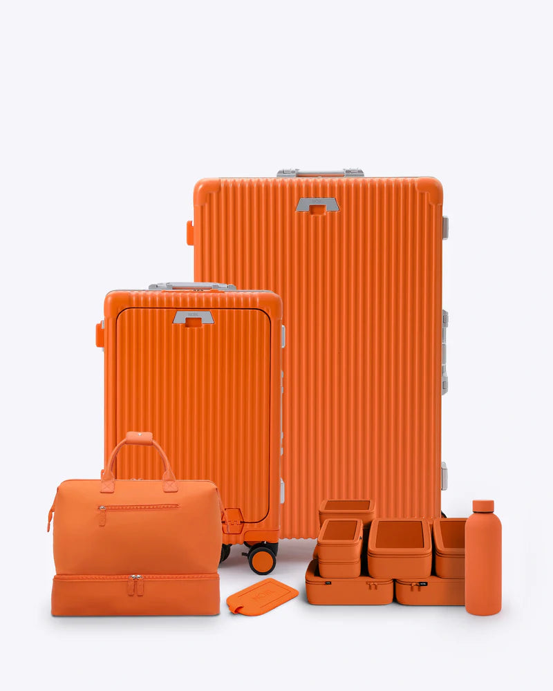 Smart Carry-On Suitcase for Students & Frequent Travellers