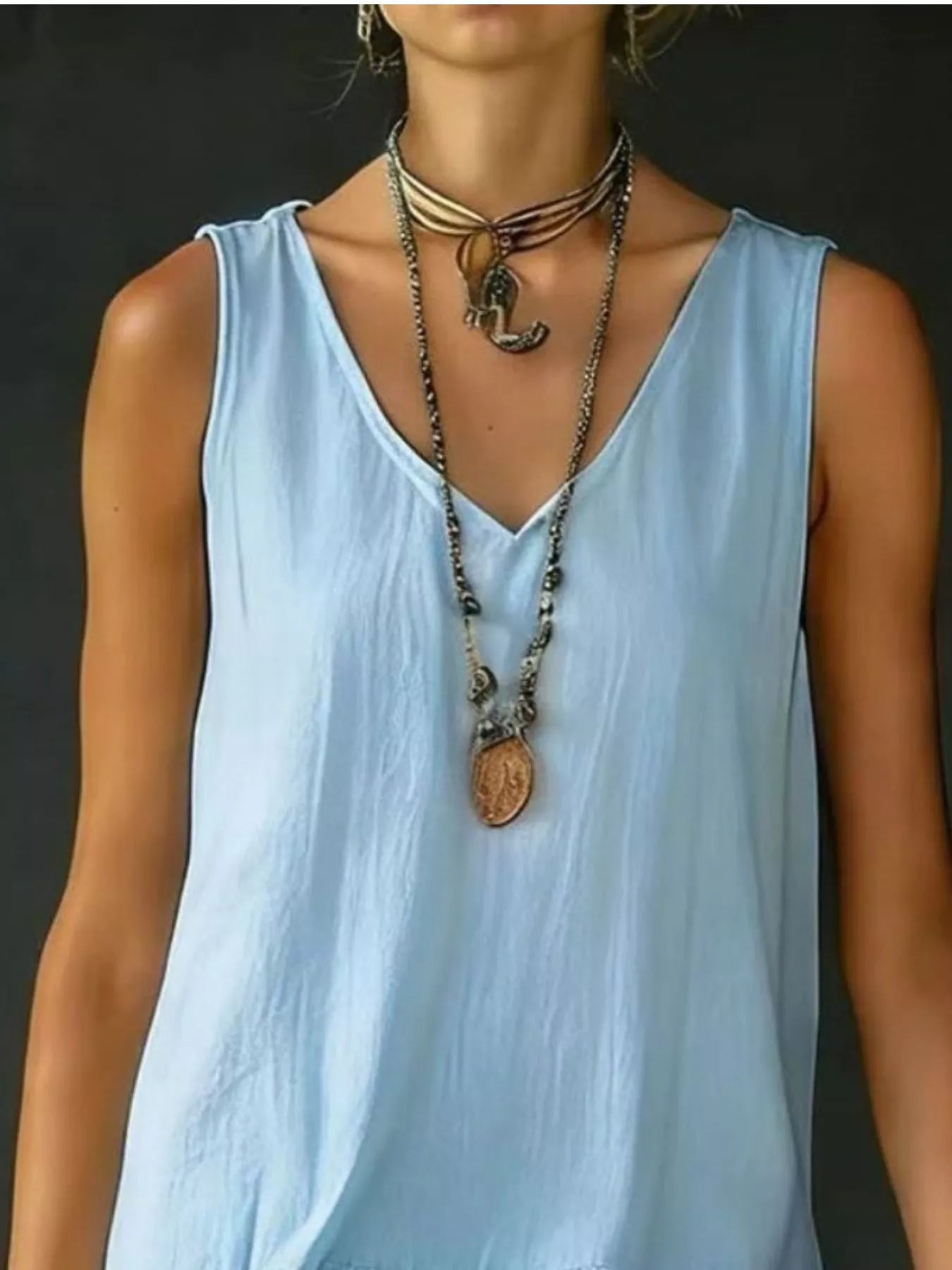 👗Full Size Ruffled Hem V-Neck Sleeveless Dress