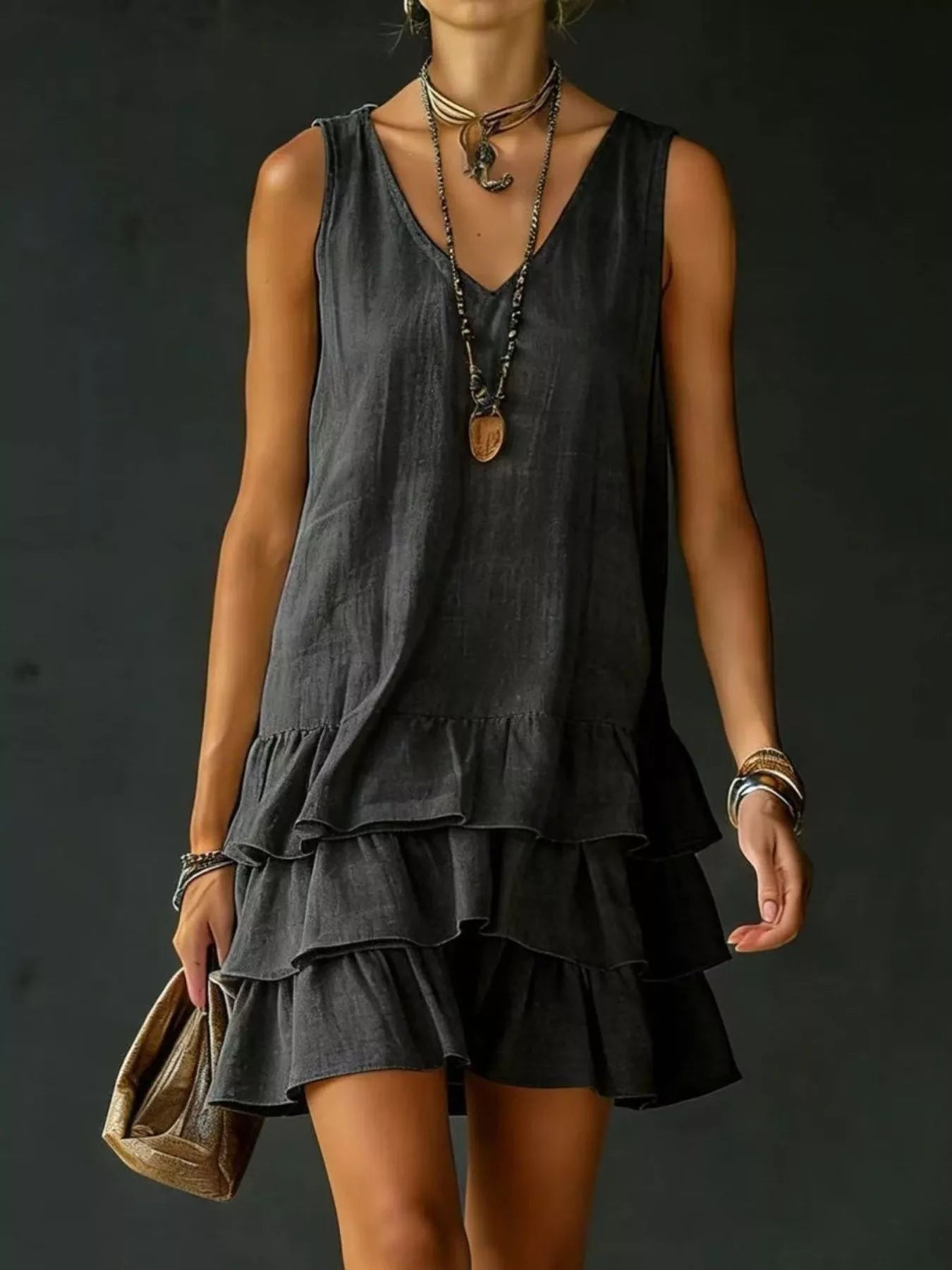 👗Full Size Ruffled Hem V-Neck Sleeveless Dress