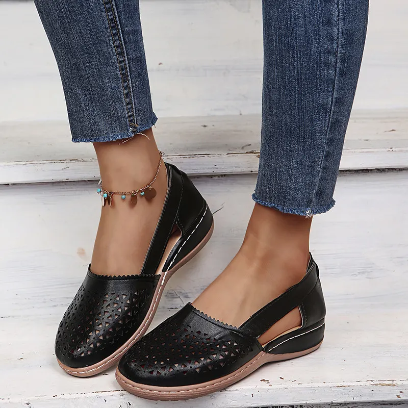 💝Last Day 70% OFF⭐Chic Women's Closed Toe Wedges - Wide & Large Size, Pain-Relief Arch Support
