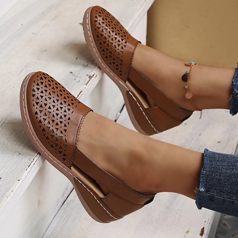 💝Last Day 70% OFF⭐Chic Women's Closed Toe Wedges - Wide & Large Size, Pain-Relief Arch Support