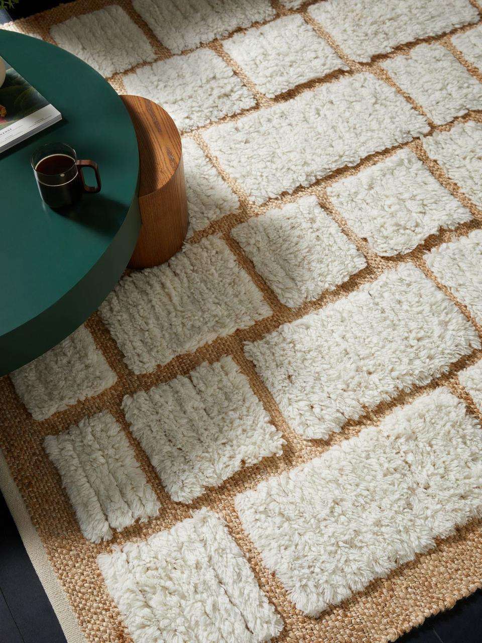 Wool tufted jute rug, antique silent vintage wool jute bohemian kilim rug, small Turkish diamond pattern shaped floor rug, itsl