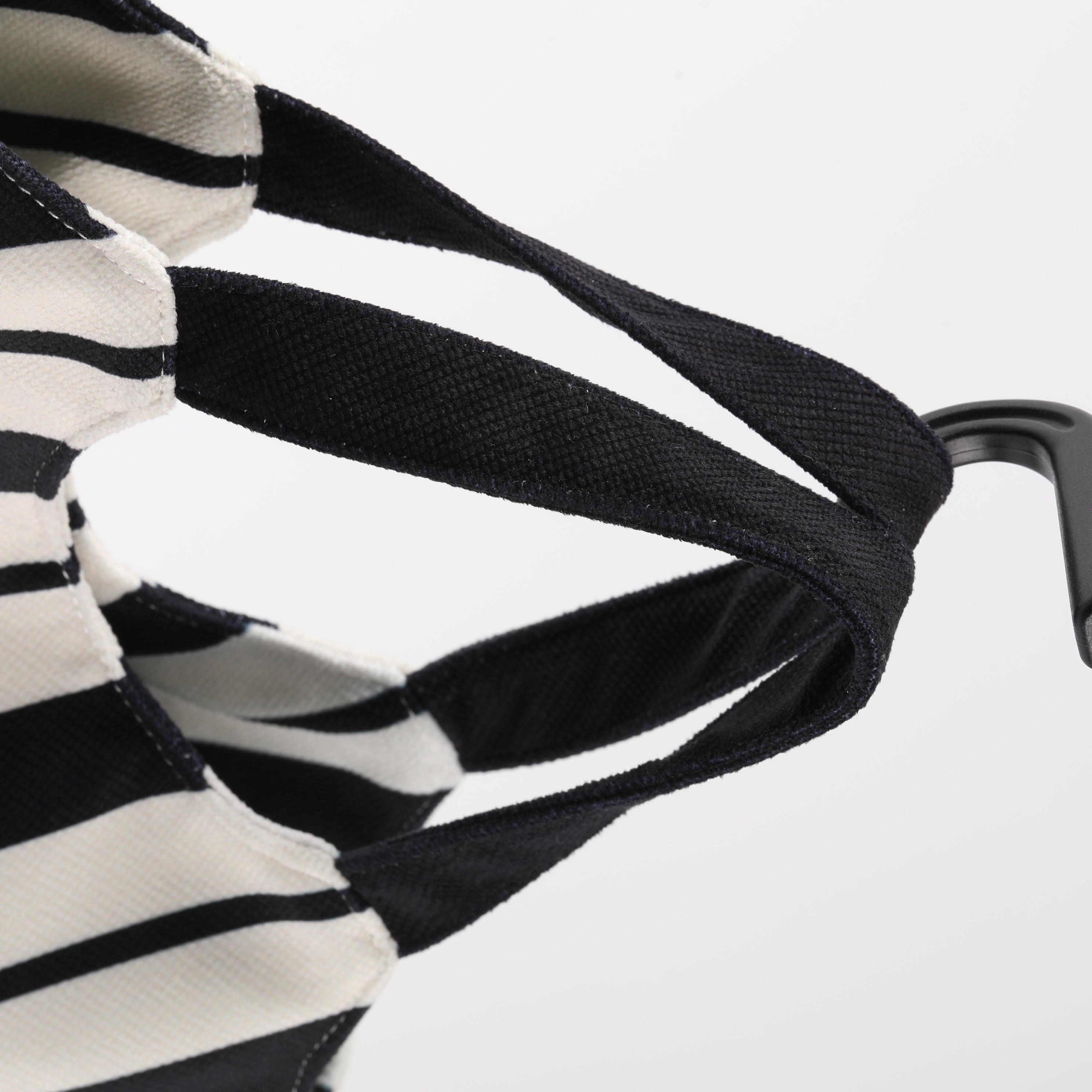 Black & White Stripe Shoulder Bag