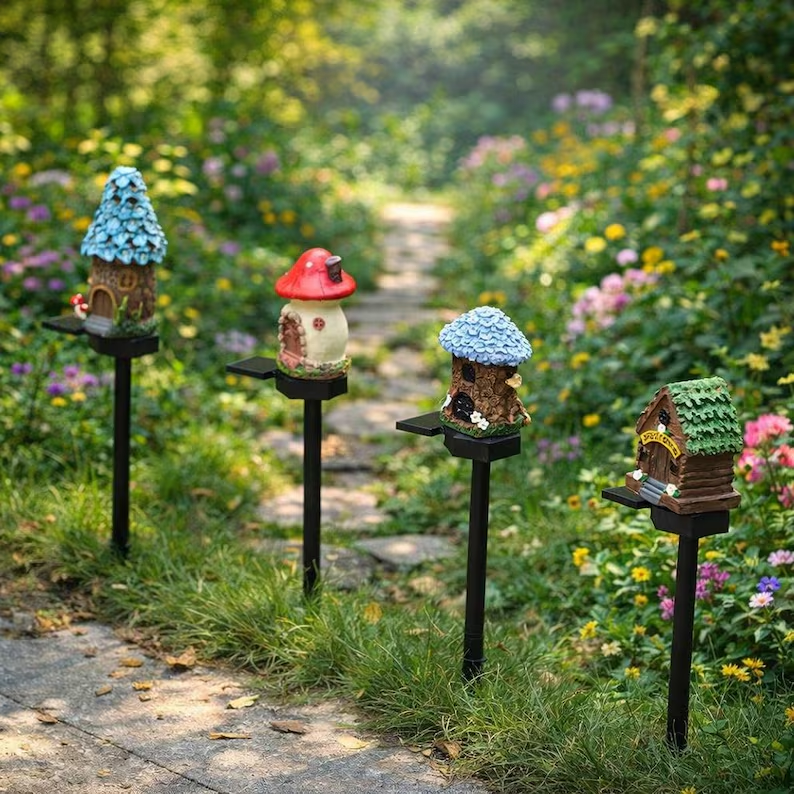Solar Mushroom House Garden Light