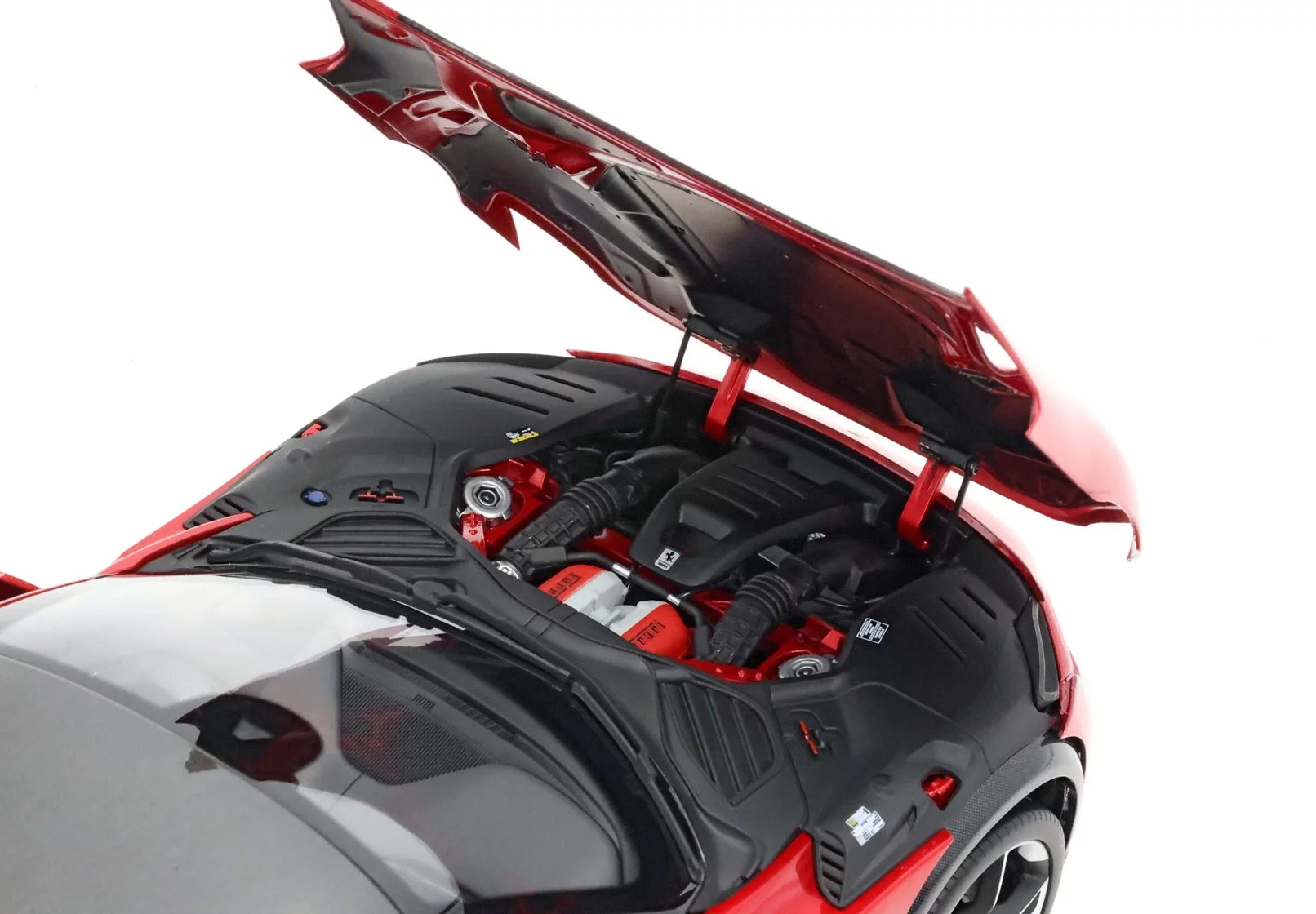 🏎️ Italian SUV Masterpiece — Captured at 1:18 Scale