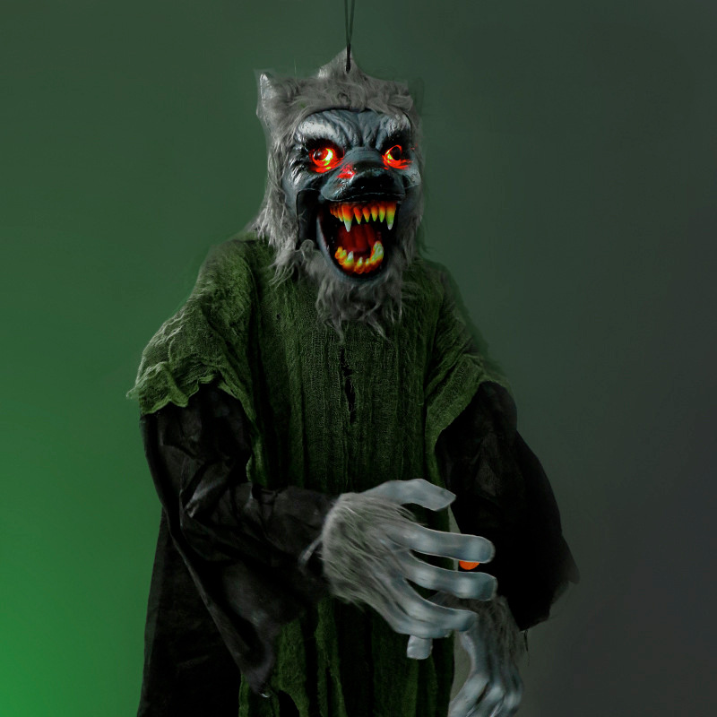 🐺 Snarling Werewolf