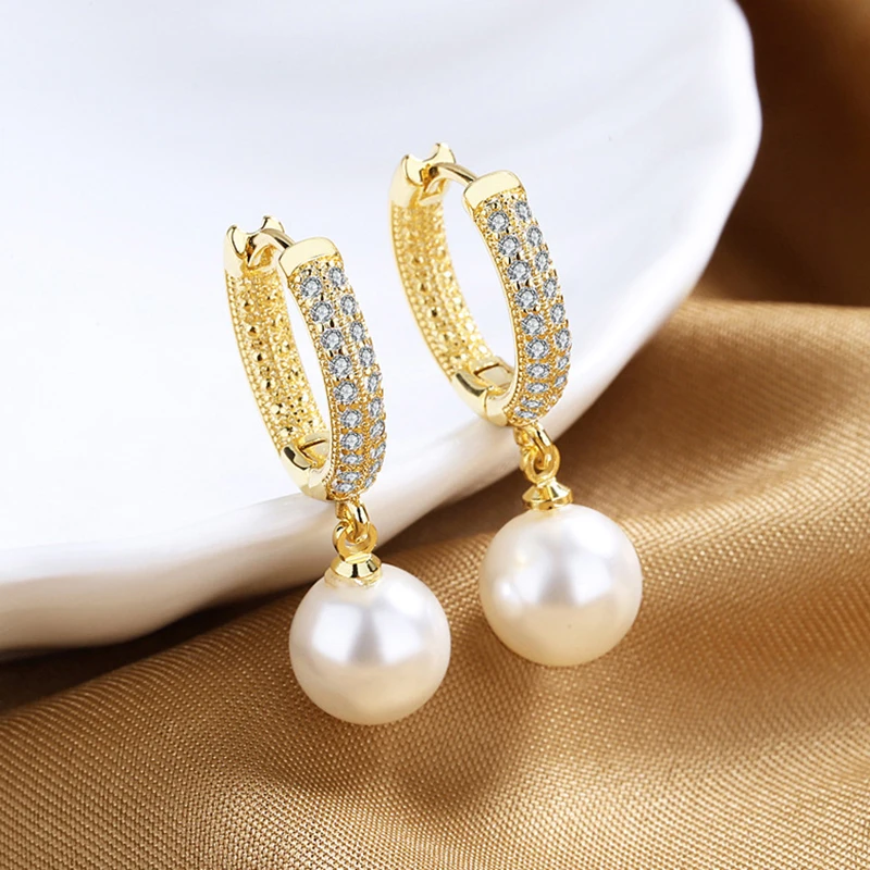 Korean Version Pearl High-end Feeling Light Luxury Trendy Temperament D-letter Atmospheric Earrings For Women Jewelry