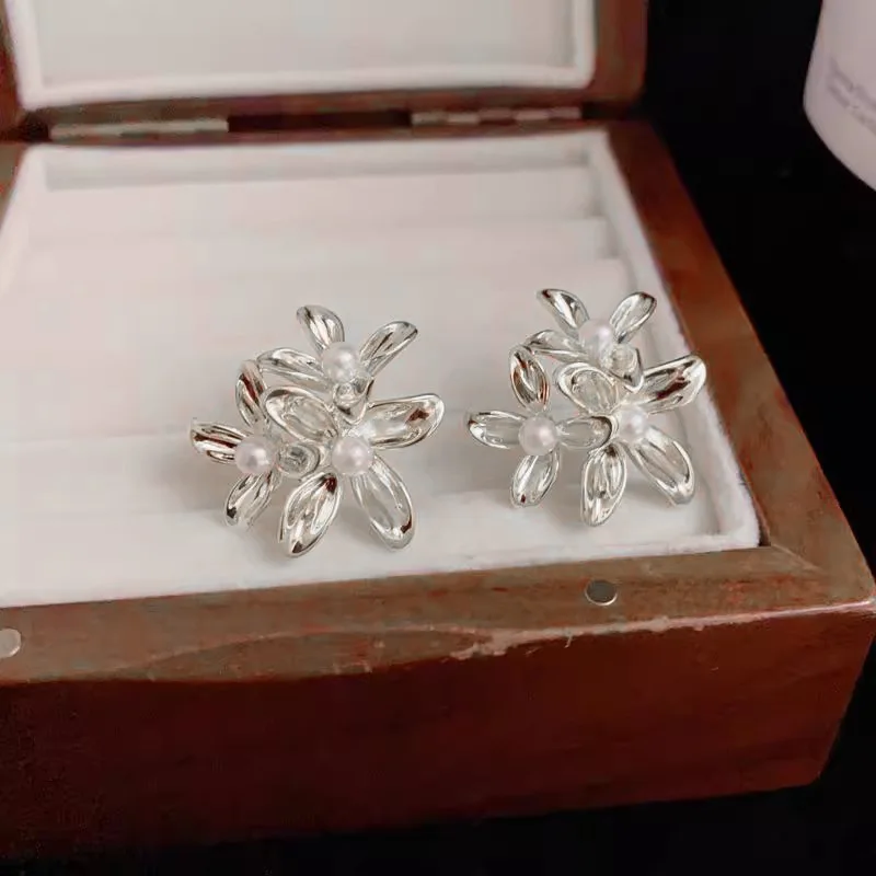 New 925 Sterling Silver Drop Earrings Golden Flower Petal Pearl Elegant For Women Girl Gift Jewelry Dropshipping Wholesale