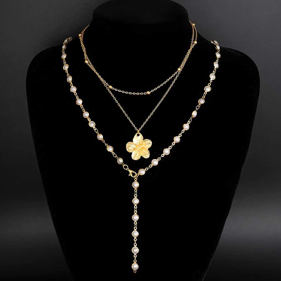 3 Pcs Elegant Flower Pendant Necklaces Set for Women Vintage Simple Pearl Bead Chain Necklaces Fashion Daily Party Jewelry Gifts