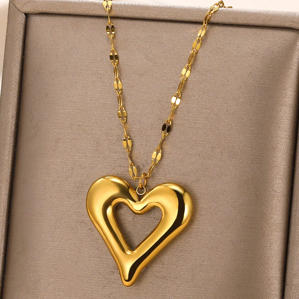 Fashion Necklaces 2022 Woman Stainless Steel Love Heart Pendant Necklaces Virgin Girls Jewelry Rose Gold Color Chain Link