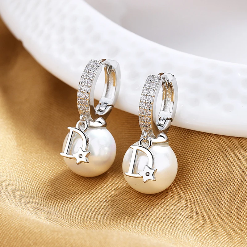 Korean Version Pearl High-end Feeling Light Luxury Trendy Temperament D-letter Atmospheric Earrings For Women Jewelry