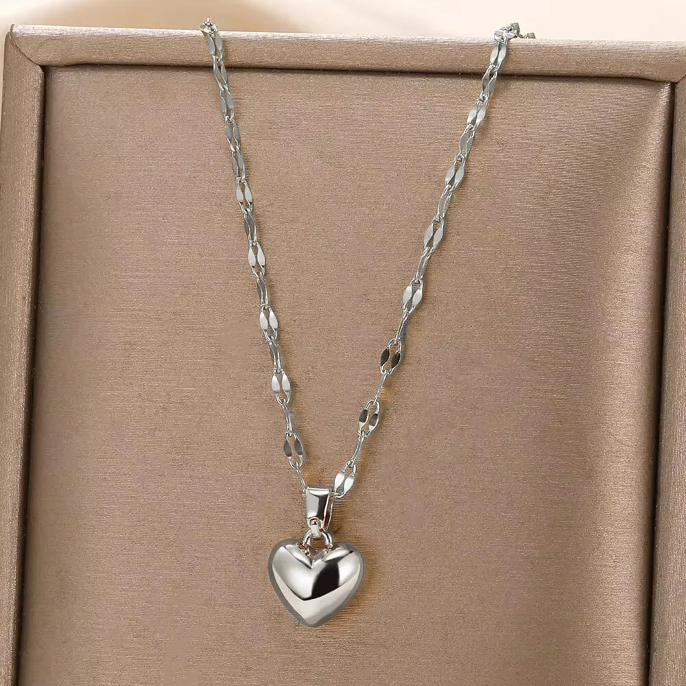 Fashion Necklaces 2022 Woman Stainless Steel Love Heart Pendant Necklaces Virgin Girls Jewelry Rose Gold Color Chain Link