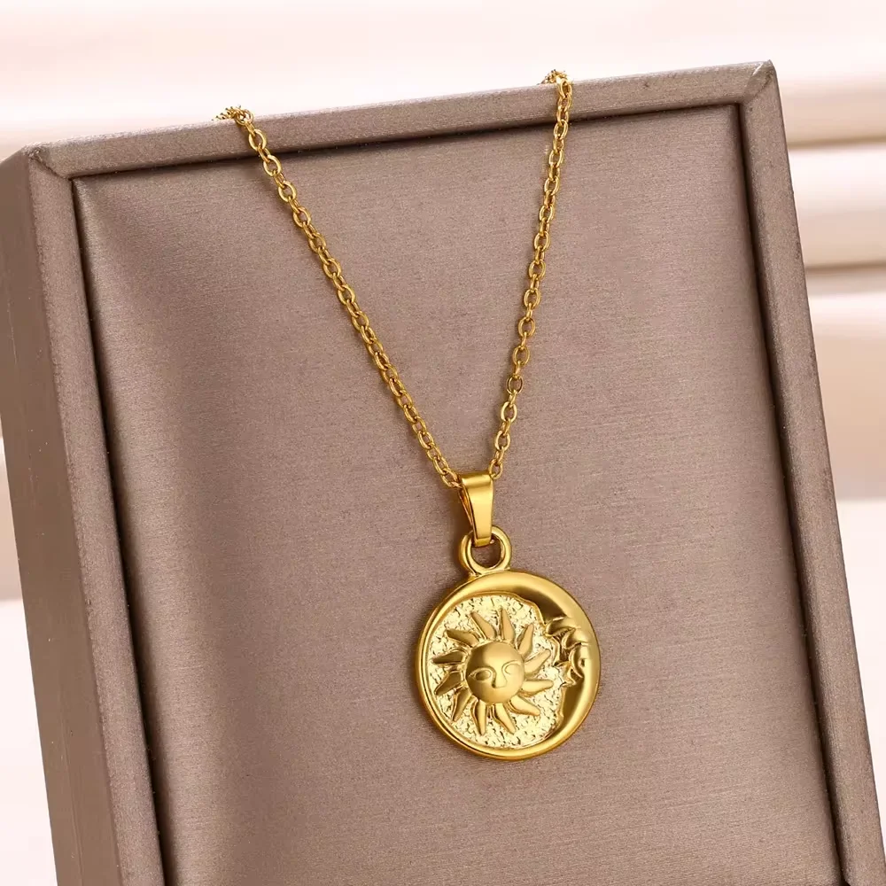 Stainless Steel Geometric Necklace For Women Fashion Sun Sunflower Pendant Clavicle Chain Aesthetic Jewelry Accessories Femme