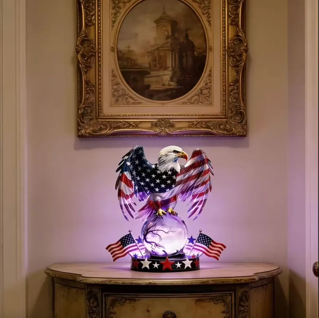 Roegode™ Patriotic Eagle Lamp – Illuminate the Spirit of Freedom 🦅🇺🇸