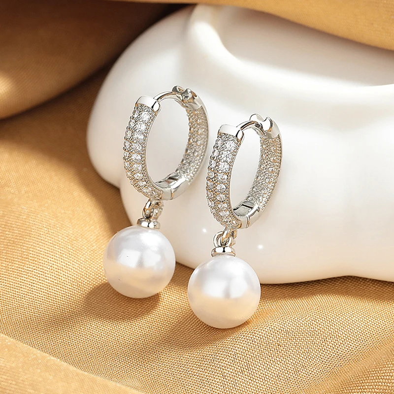 Korean Version Pearl High-end Feeling Light Luxury Trendy Temperament D-letter Atmospheric Earrings For Women Jewelry