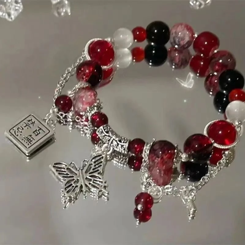 Creative Personalized Beaded Bracelet Red Crystal Feather Pendant Bracelet New Women Vintage Elastic Beaded Chain Accessories