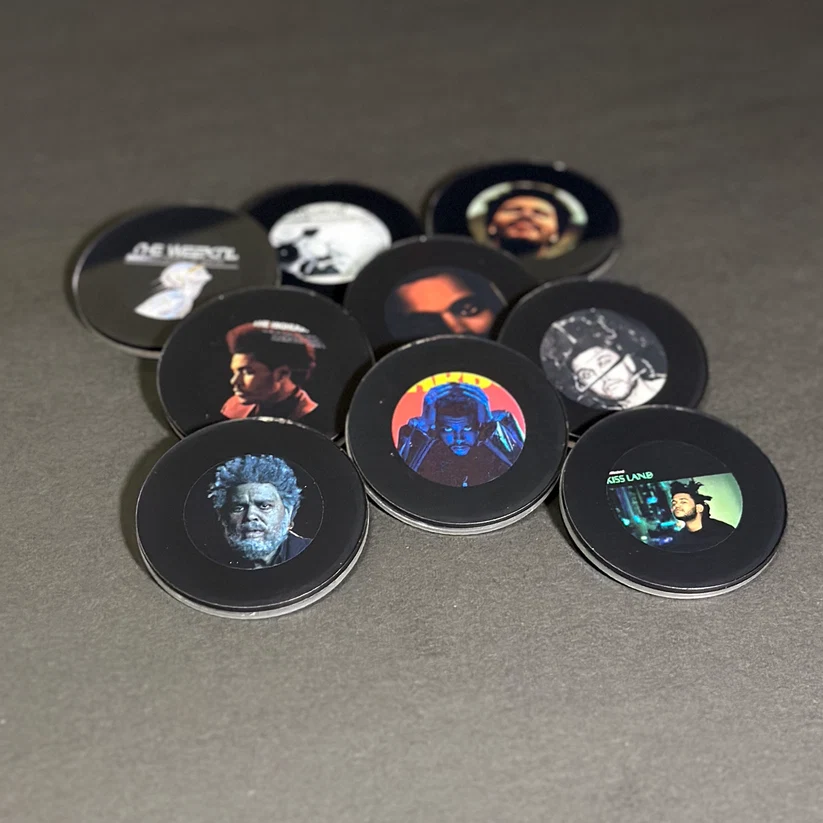 🎵  WEEKND– Mini NFC Music Player