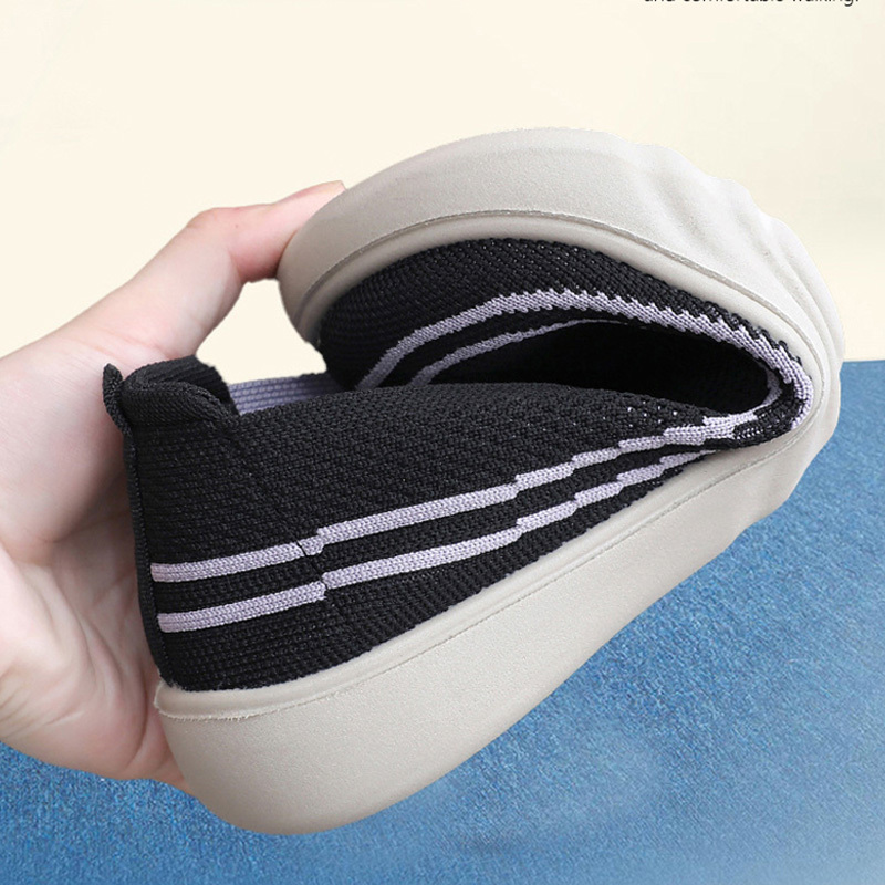 Casual soft-soled slip-on breathable knit mom shoes