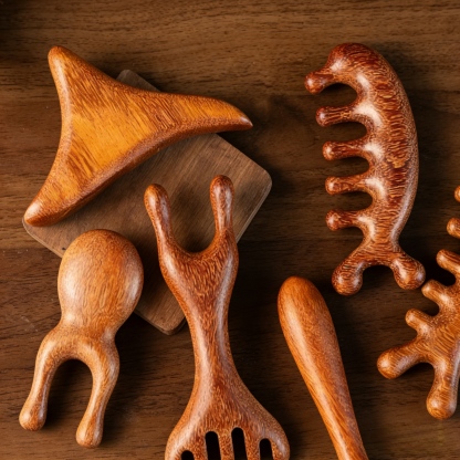 Sandalwood Acupressure Scalp & Meridian Massage Comb