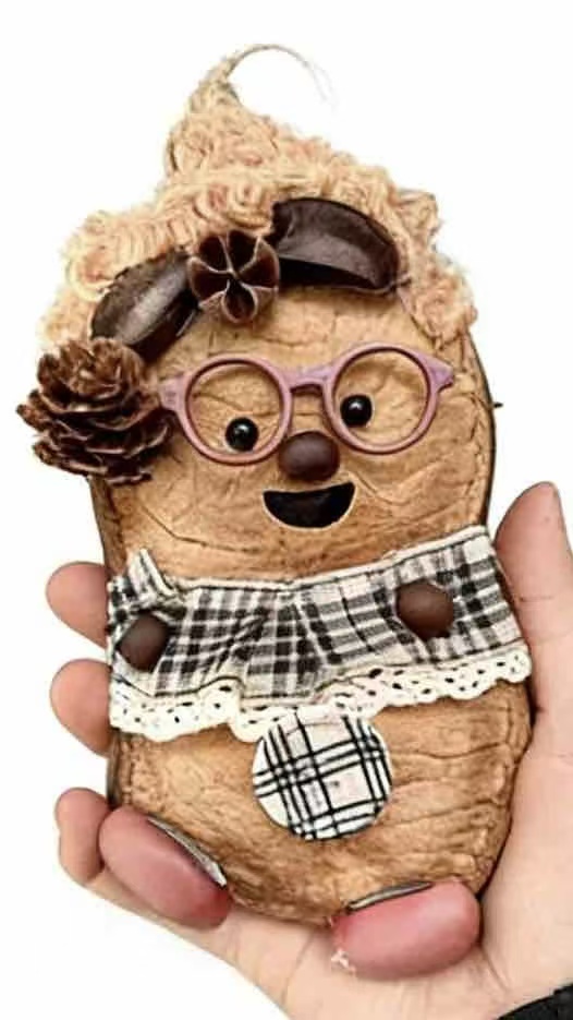 Handmade Natural Seed Bean Pod Dolls - Decor & Accessories