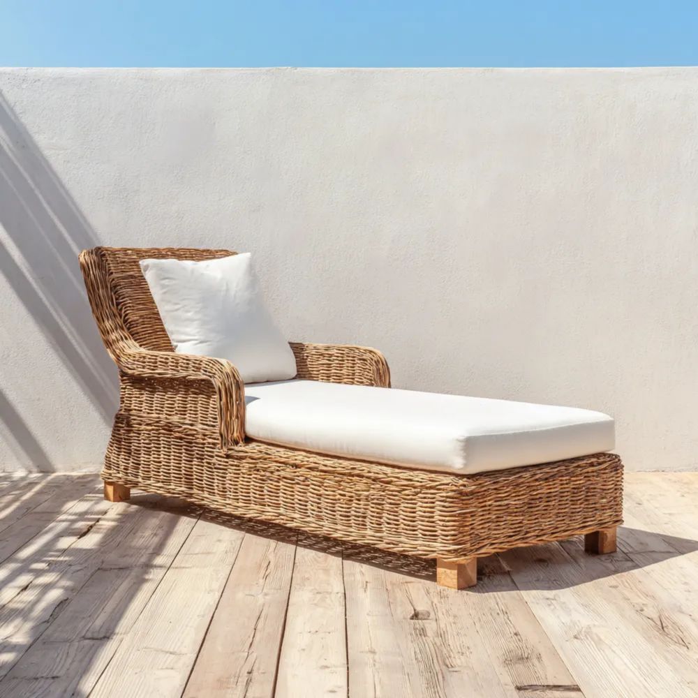 Chaise longue en rotin 190x70x90 cm pour jardin – Coussin Blanc – Design Classique