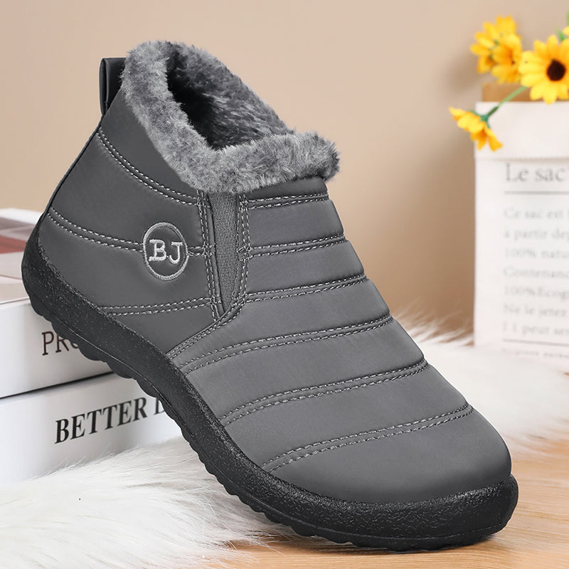 SHIYAATELIER Boots – On Sale Now! Warm, Soft, and Fully Waterproof.