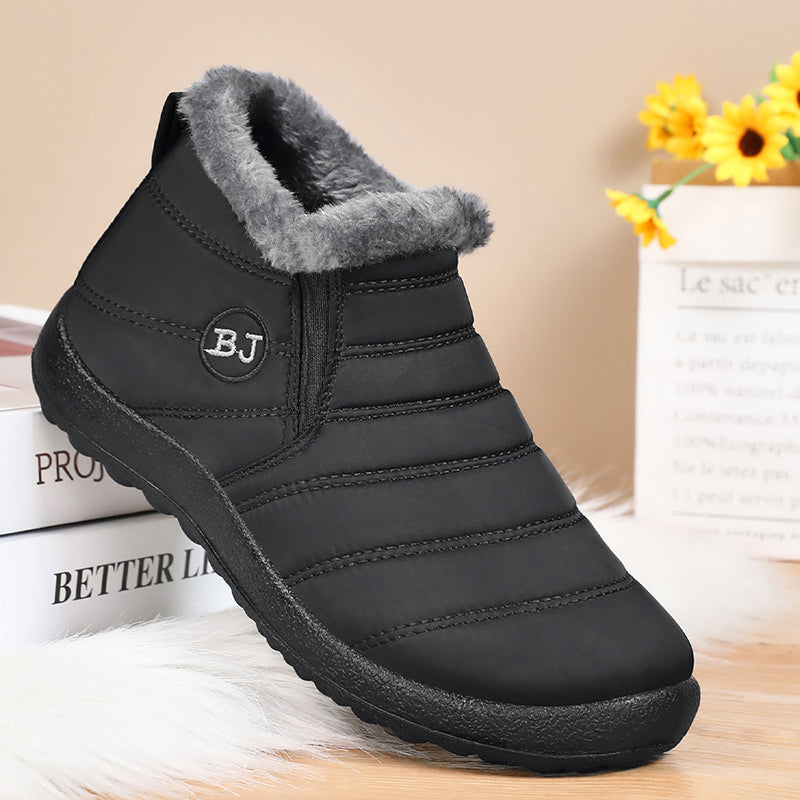 SHIYAATELIER Boots – On Sale Now! Warm, Soft, and Fully Waterproof.