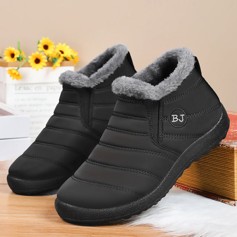 SHIYAATELIER Boots – On Sale Now! Warm, Soft, and Fully Waterproof.