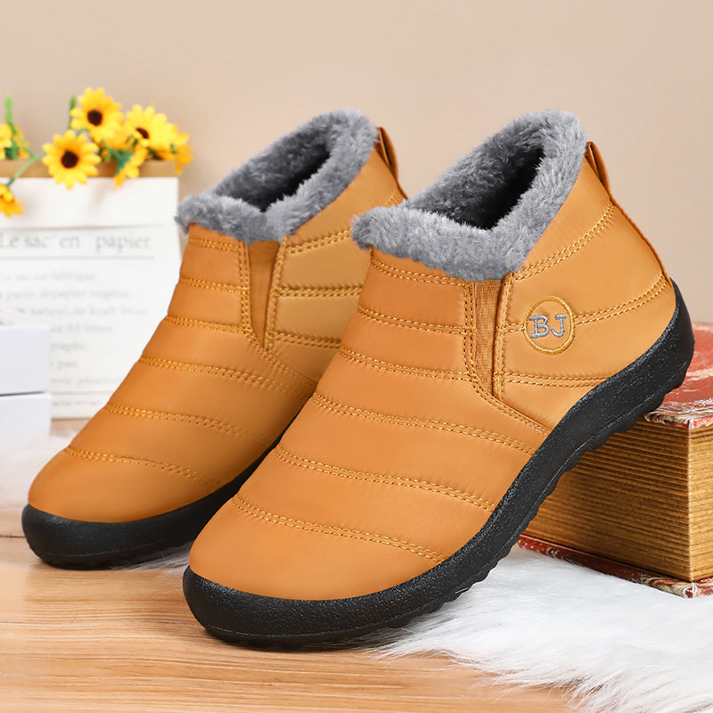 SHIYAATELIER Boots – On Sale Now! Warm, Soft, and Fully Waterproof.