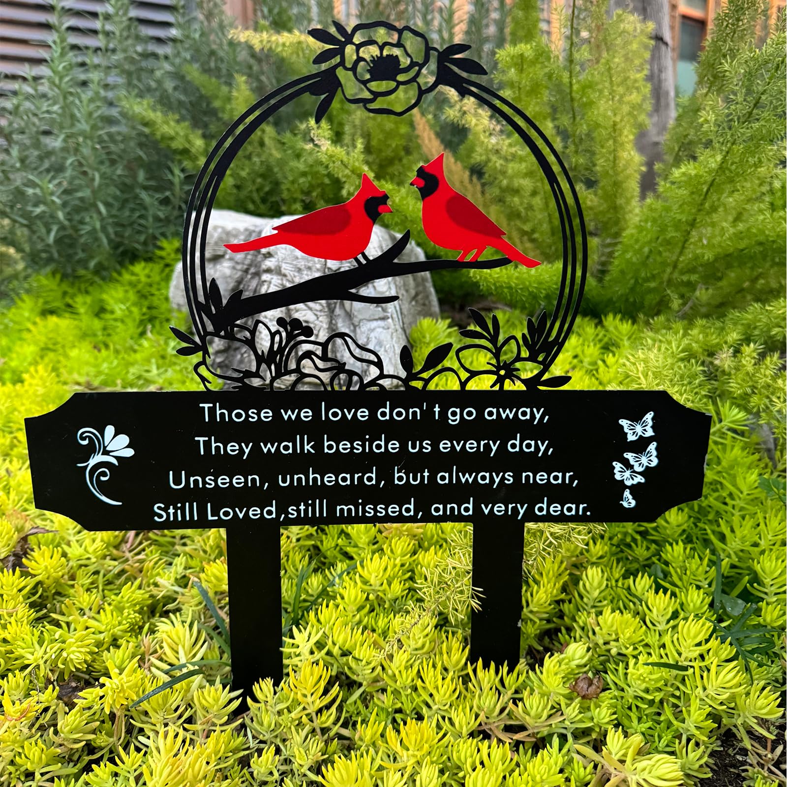 Red Cardinal Memorial Stakes, Metal Grave Markers, Cemetery Decorations, Sympathy Gift for Loss of Mother & Father, Outdoor Yard Garden Remembrance Decor