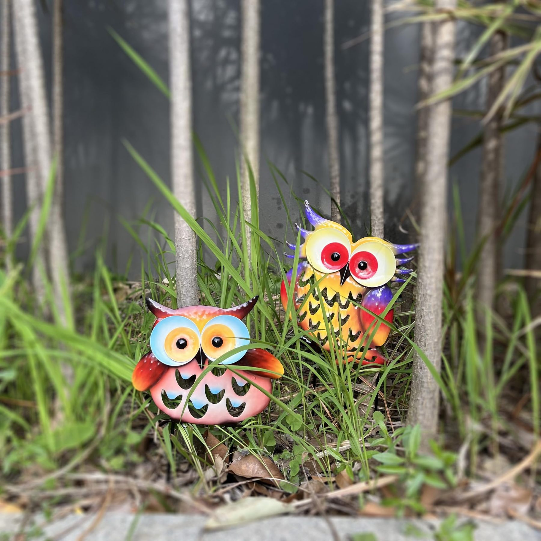Pack of 2 Vibrant Metal Owl Silhouette Stakes, Rustproof Animal Garden Statues, Outdoor Yard Lawn & Flower Bed Decor Ornaments