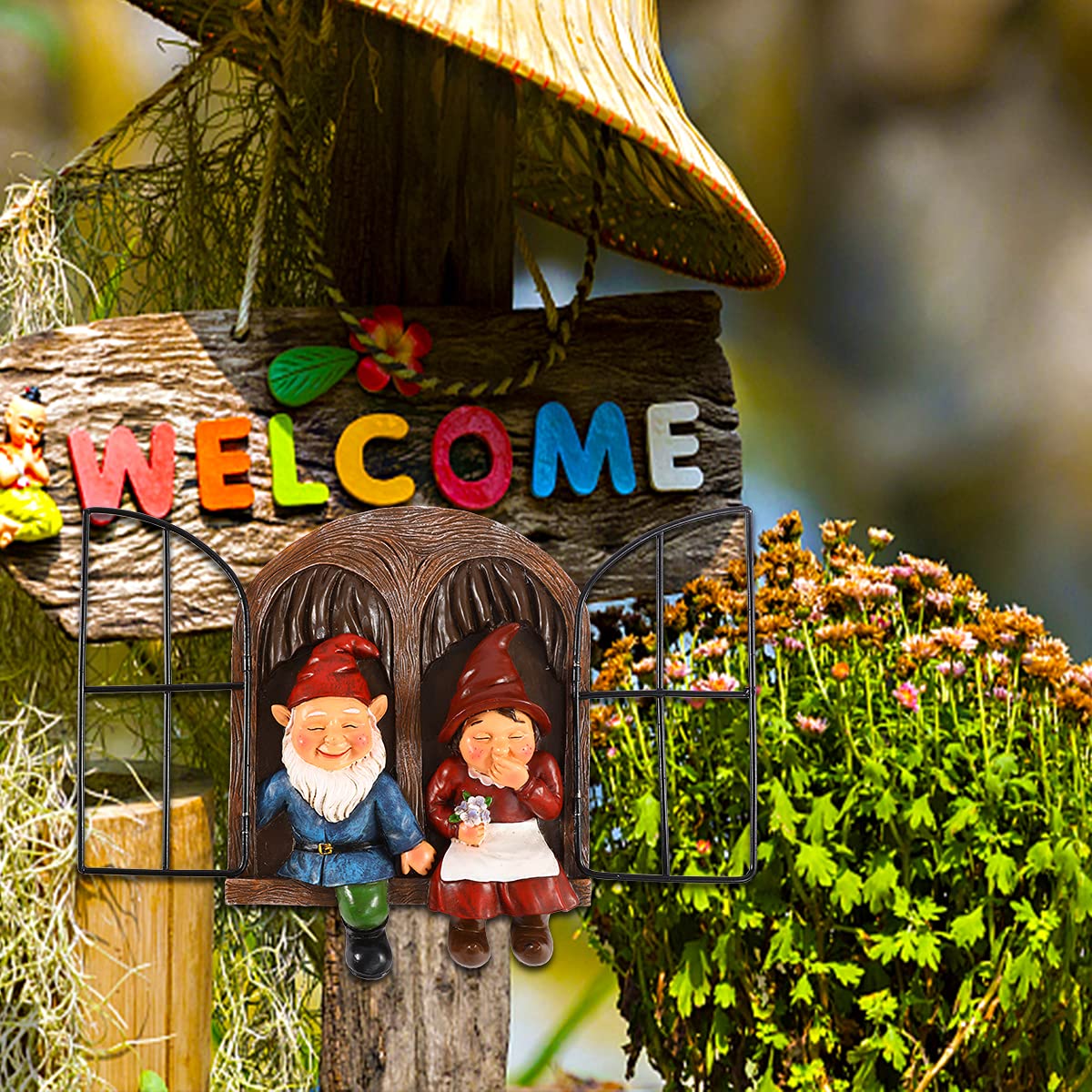 Couple Gnome Peeker Yard Art Garden Ornamen