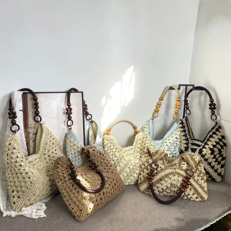 🌴 Hand-Woven Straw Bag | Unique Artisanal Design