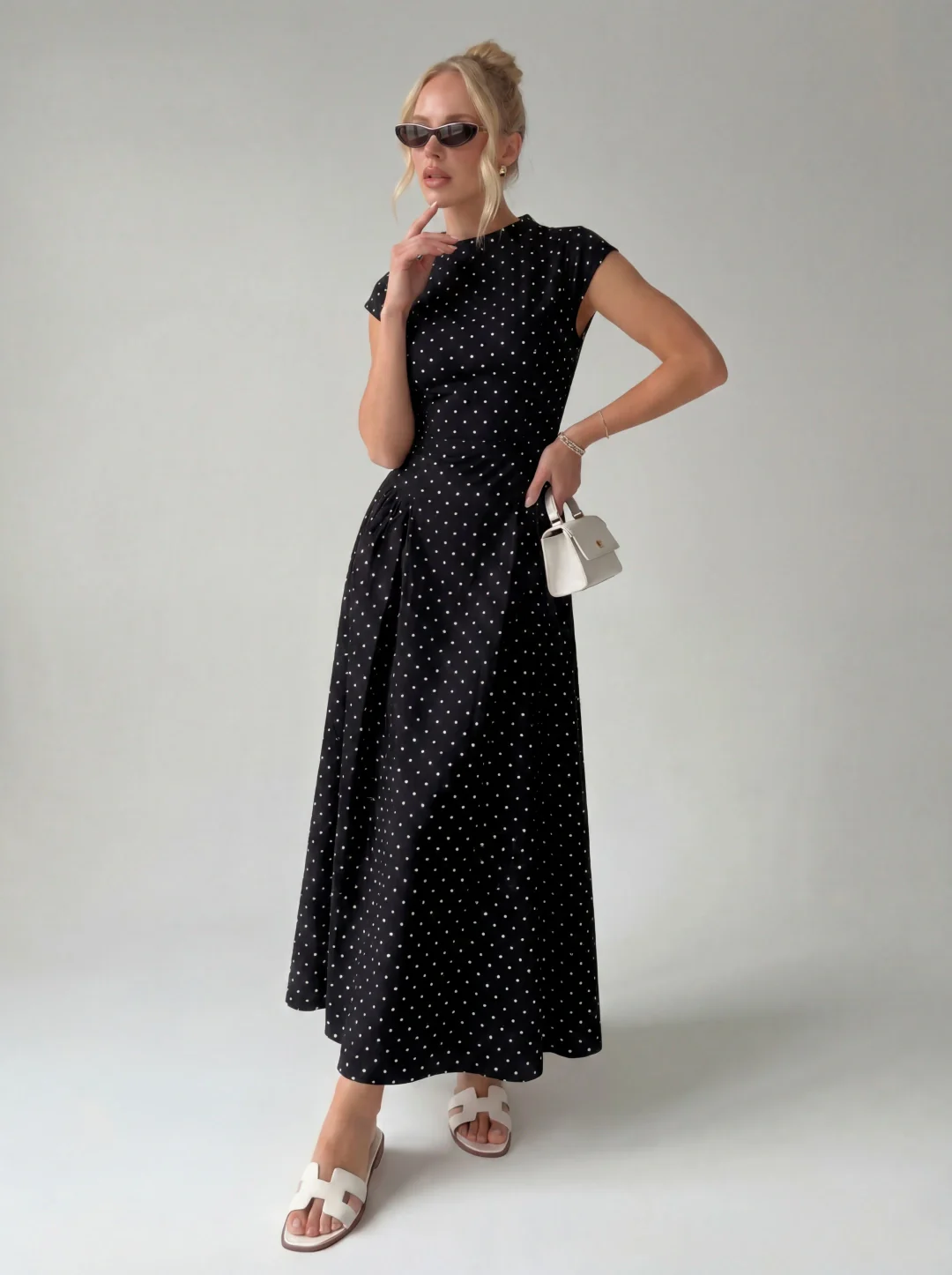 Retro polka dot pleated midi dress