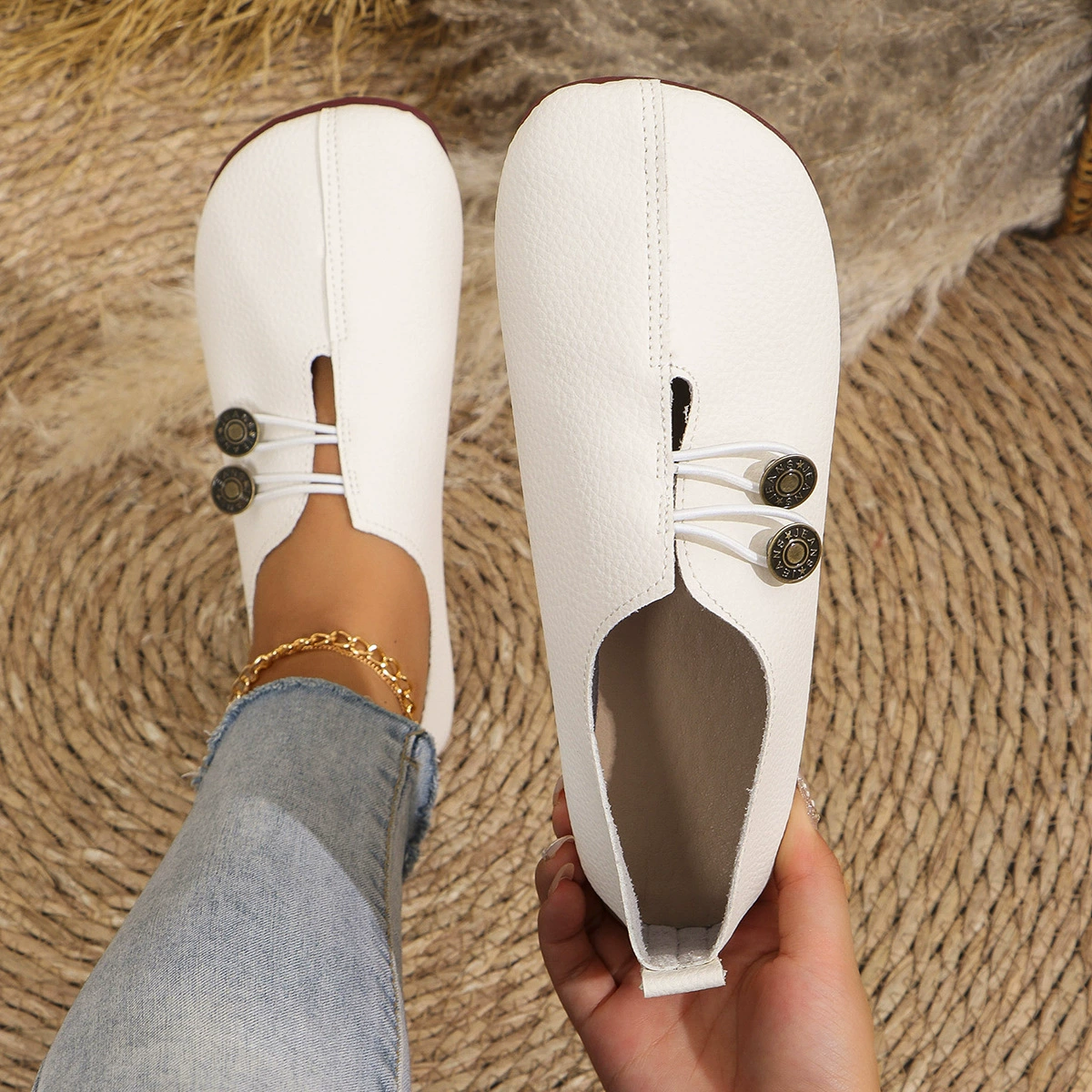 💝Summer Sale ⭐ Women's Elegant soft sole round toe buckle decoration Flat Shoes