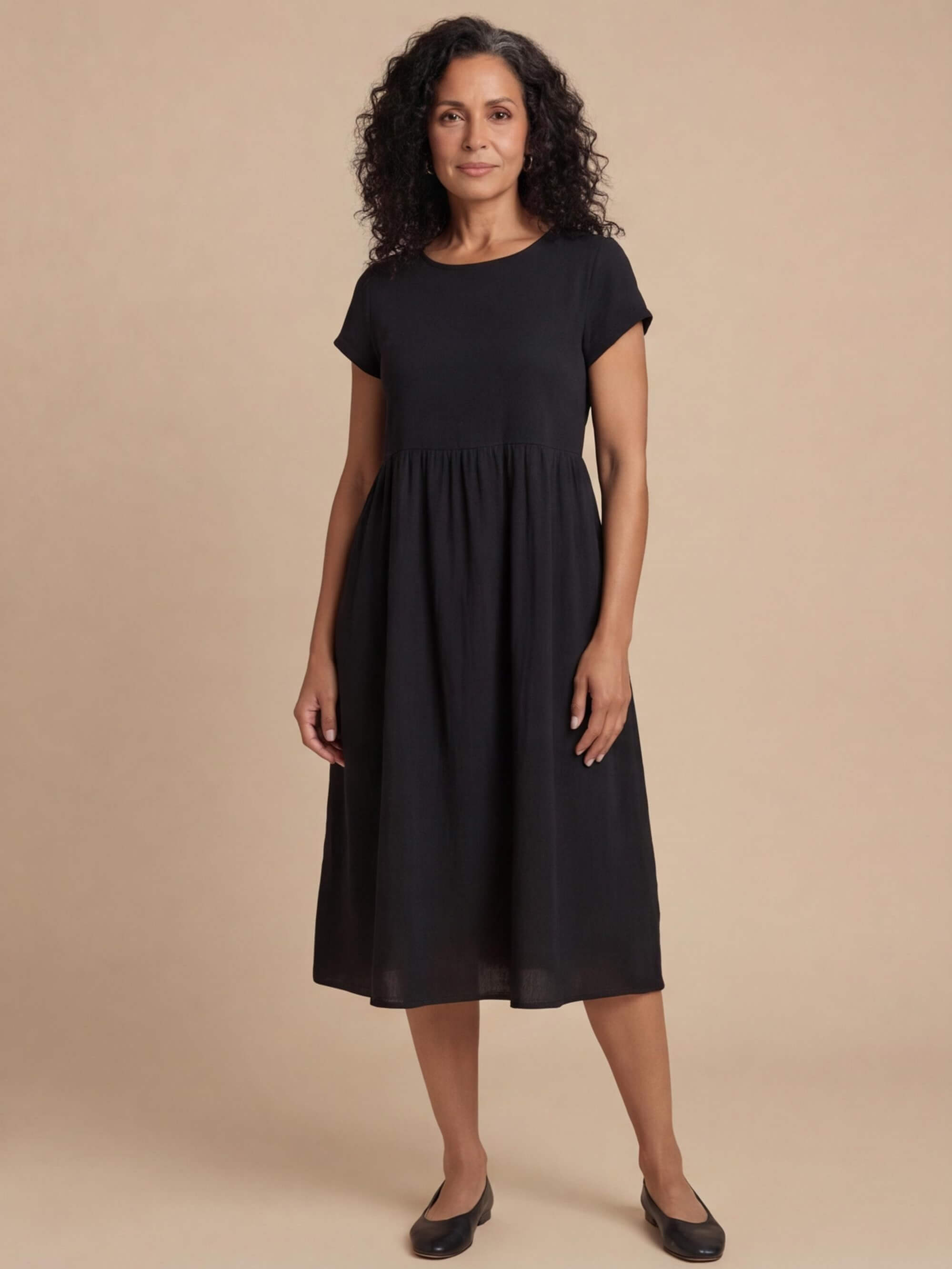 Abito da donna – Abito midi con scollatura rotonda e vestibilità ampia
