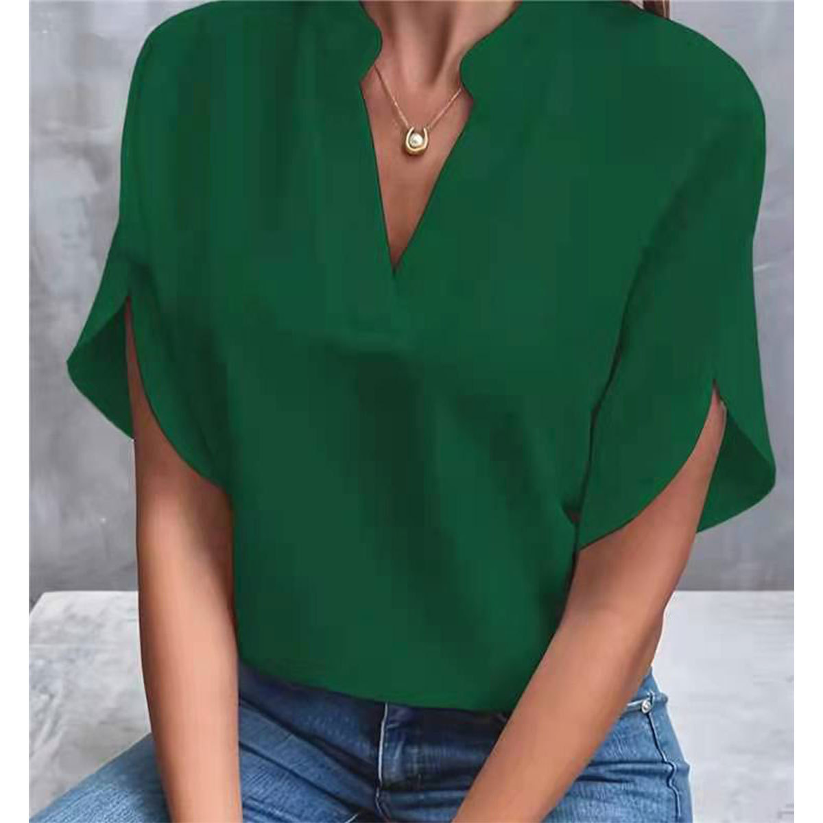Elegant Women's Top: Solid-Color, Loose-Fit V-Neck Shirt