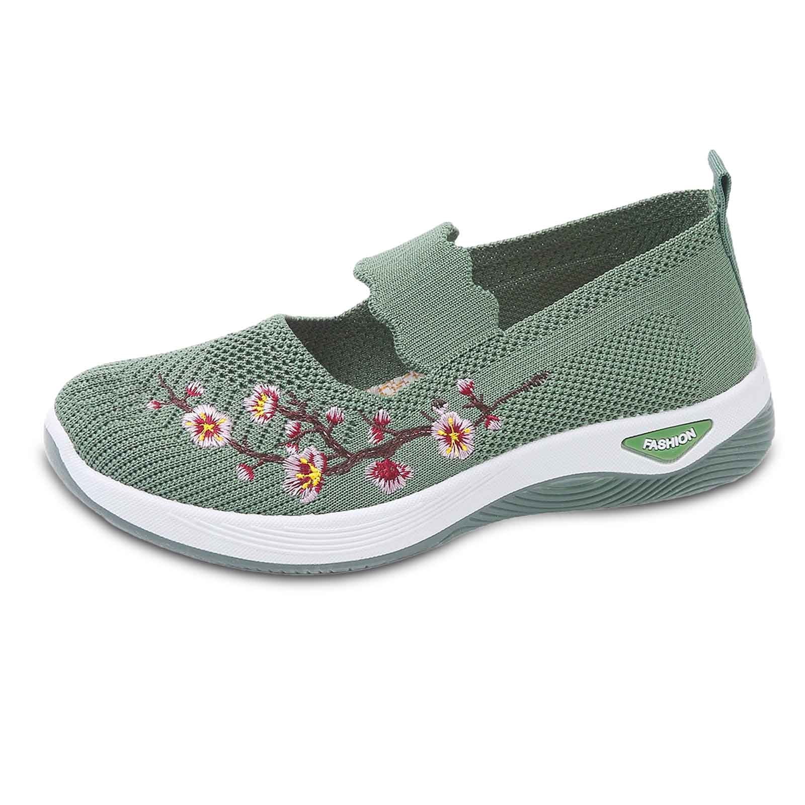  2026 New Women's comfortable breathable knitted sneakers
