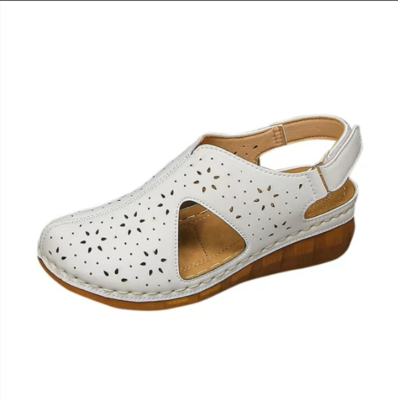 Women's breathable sandals with arch support and orthopedic design.
