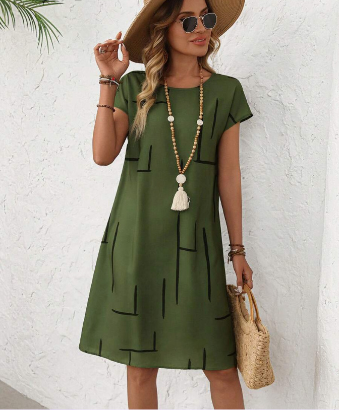 New Summer Arrival: Stylish Round-Neck, Loose-Fit, Short-Sleeve Dress