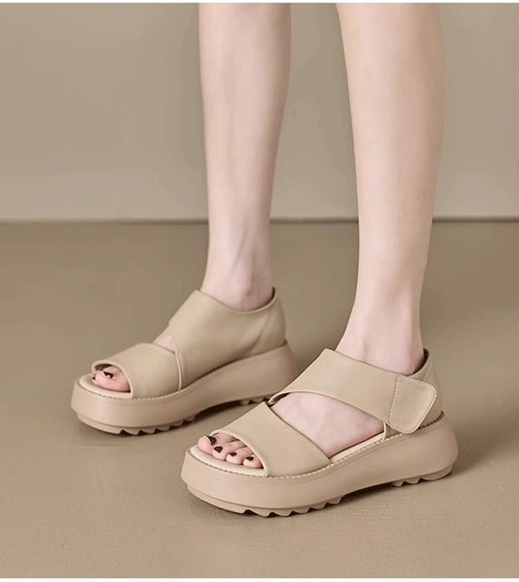 Retro Velcro women's sandals to relieve foot pain.