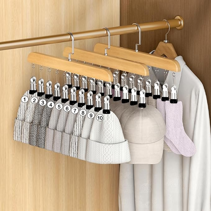 Multifunctional clothes hanger that saves wardrobe space