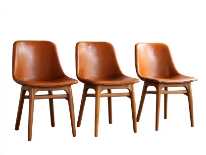Chaise de salle à manger en bois et assise aspect cuir 51x53x82 cm – marron – style rétro pour salle à manger-Sofaupnest