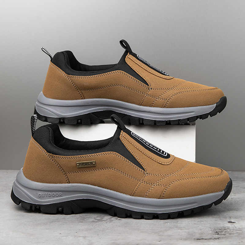 MEN'S EXTENDED WIDTH FOOT COMFORTABLE SNEAKERS WITH ARCH SUPPORT AND SHOCK ABSORPTION