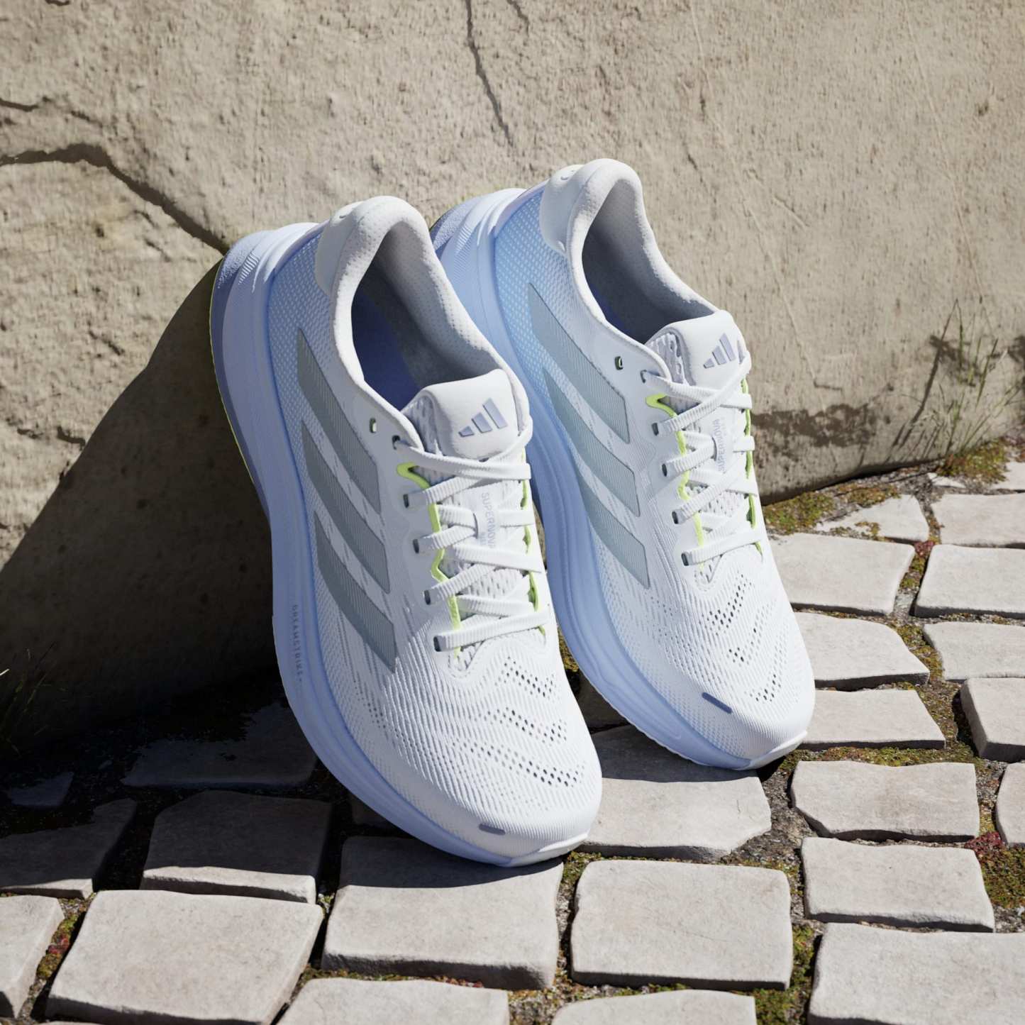 Supernova Rise 2 Running Shoes