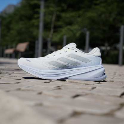 Supernova Rise 2 Running Shoes