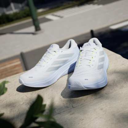 Supernova Rise 2 Running Shoes